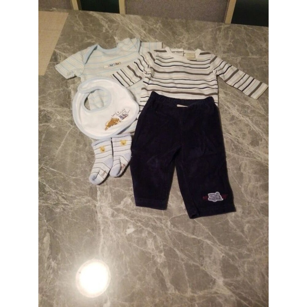 Bundle baby clothes Disney/Pooh Classic